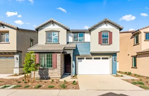 4210 S Hummingbird Paseo, Ontario, CA 91761