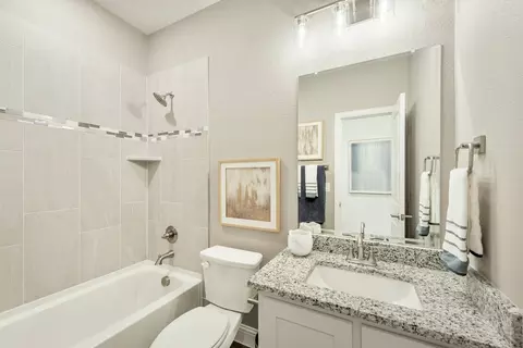 Bath - 301 River Meadows Ln, Argyle, TX 76226 photo 4 of 10