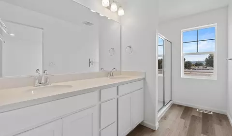Bath - 2304 W 1130 N, Provo, UT 84601 photo 4 of 5