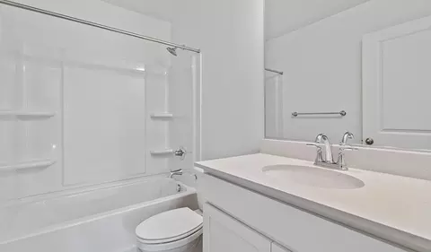 Bath - 2304 W 1130 N, Provo, UT 84601 photo 2 of 5