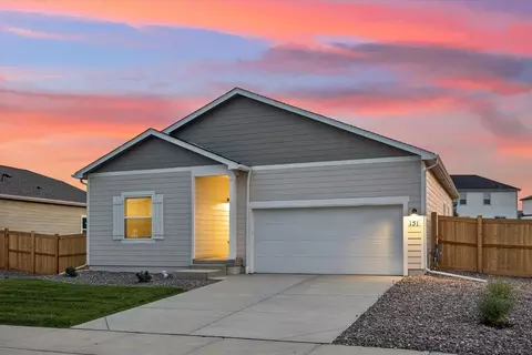 Exterior - 717 Tenderfoot Dr, Berthoud, CO 80513 photo 2 of 7