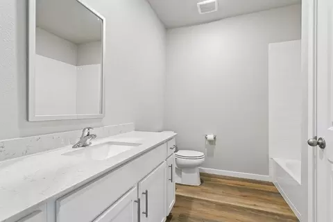 Bath - 717 Tenderfoot Dr, Berthoud, CO 80513 photo 1 of 1