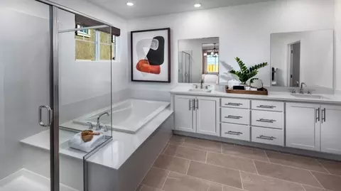 Bath - 2889 Chauncy St, Tracy, CA 95377 photo 1 of 3