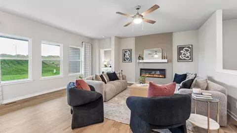 Living - 17101 Cook St, Bennington, NE 68007 photo 5 of 7