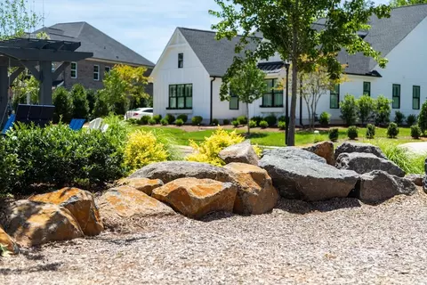Exterior - 2026 Thatcher Way, Fort Mill, SC 29715 photo 23 of 26