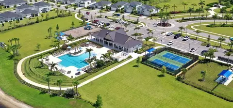 10565 NW Suncrest Loop, Port Saint Lucie, FL 34987