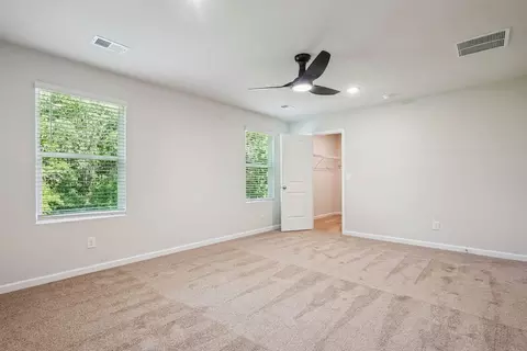 Bedroom - 146 Post Oak Dr, Jackson, GA 30233 photo 2 of 15
