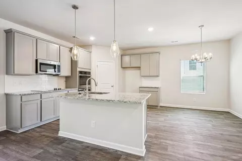 Kitchen - 146 Post Oak Dr, Jackson, GA 30233 photo 2 of 4