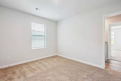 Bedroom - 146 Post Oak Dr, Jackson, GA 30233 photo 6 of 15