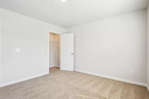 Bedroom - 146 Post Oak Dr, Jackson, GA 30233 photo 8 of 15