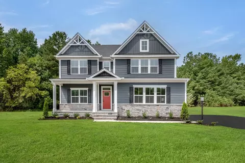 101 Olde Mill Ln, Zelienople, PA 16063