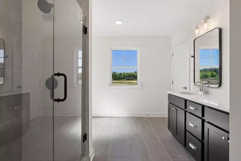 Bath - 9330 Orrin Ave, Ooltewah, TN 37363 photo 13 of 13
