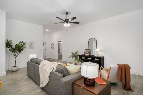 Entry Way - 1107 W Jay St, Ozark, MO 65721 photo 2 of 4