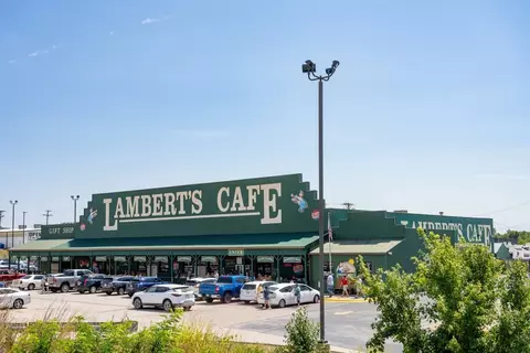 Exterior - 1107 W Jay St, Ozark, MO 65721 photo 8 of 11