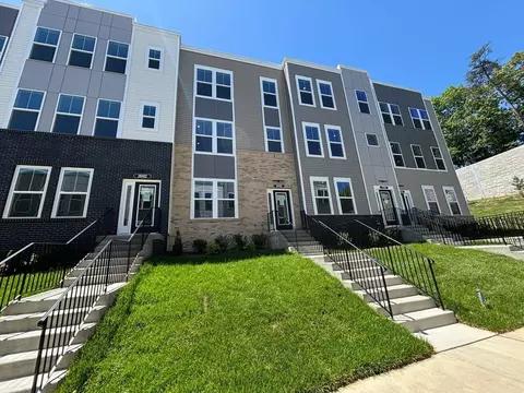 18000 Alicia Ave, Dumfries, VA 22026