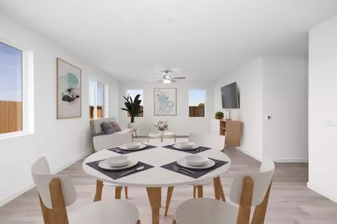 Dining - 632 Darlington Way, Patterson, CA 95363 photo 1 of 1