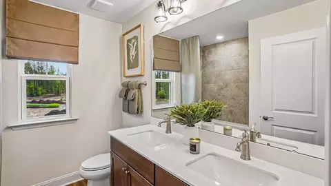 Bath - 4420 Bragg Rd, Durham, NC 27704 photo 4 of 4