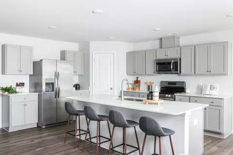 Kitchen - 169 Squires Run Ln, Richlands, NC 28574 photo 1 of 4