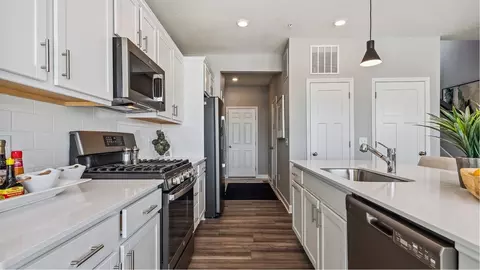 Kitchen - 3489 Trails End Cir, Eagan, MN 55123 photo 5 of 8