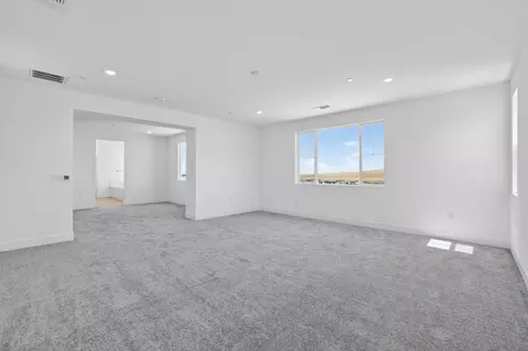 Bedroom - 8120 Lamplight Dr, Tracy, CA 95377 photo 2 of 4