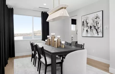 Dining - 1367 California Cir, Milpitas, CA 95035 photo 3 of 3