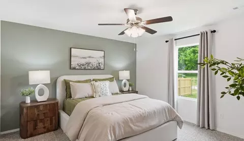Bedroom - 1695 Ridgeview Dr, Springdale, AR 72762 photo 2 of 3