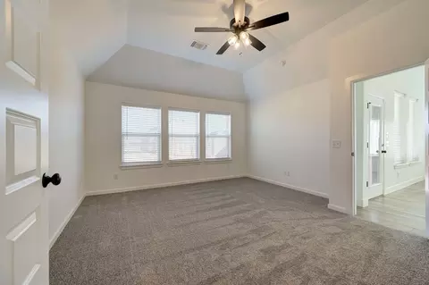 Bedroom - 4909 Vinca Ln, Edmond, OK 73034 photo 1 of 7