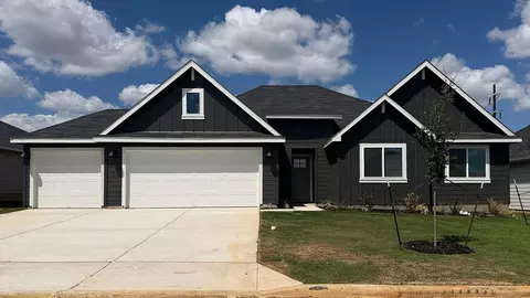 178 Teal St, Fredericksburg, TX 78624