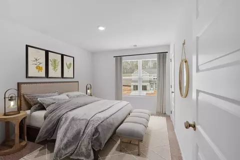 Bedroom - 618 Lovers Lane Rd, Calhoun, GA 30701 photo 5 of 6