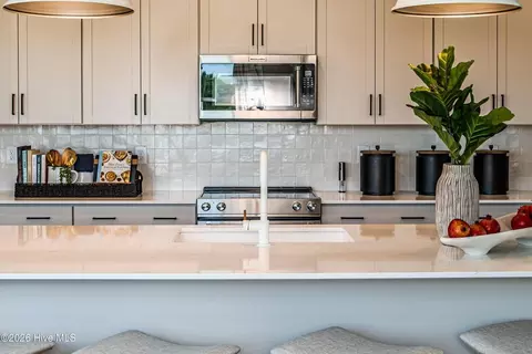 Kitchen - 913 Peckham Lp #LOT 232, Aberdeen, NC 28315 photo 1 of 7