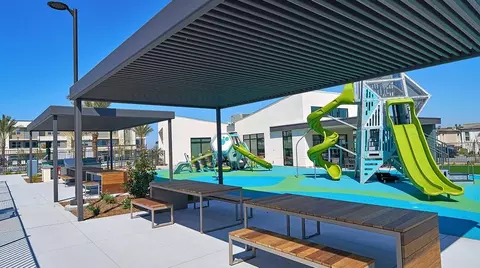 View/Area - 865 Cheyne Loop UNIT 2, Chula Vista, CA 91911 photo 3 of 8