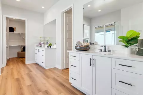 Entry Way - 6533 Canyon Oaks, Simi Valley, CA 93063 photo 3 of 5