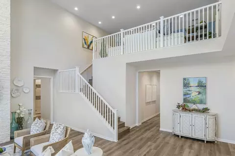 Entry Way - 6533 Canyon Oaks, Simi Valley, CA 93063 photo 5 of 5