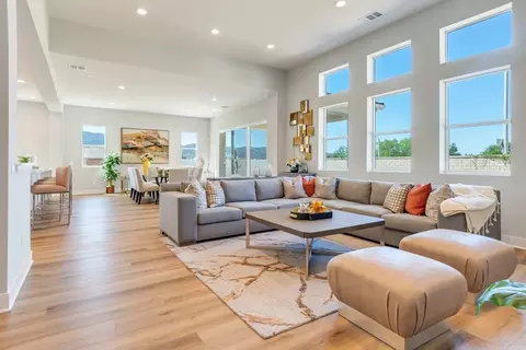 Living - 6533 Canyon Oaks, Simi Valley, CA 93063 photo 1 of 4
