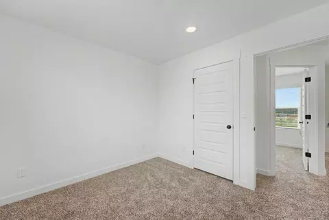 Bedroom - 571 Solar St, Centerton, AR 72713 photo 3 of 8