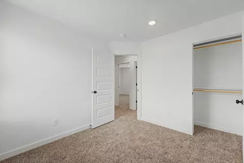 Bedroom - 571 Solar St, Centerton, AR 72713 photo 5 of 8