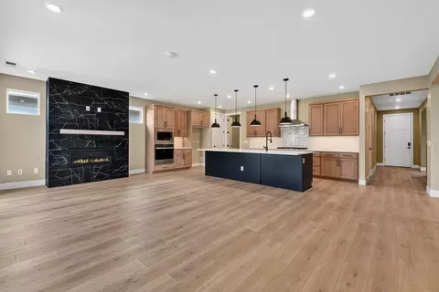 Living - 5828 W Oxton St, Eagle, ID 83616 photo 3 of 6