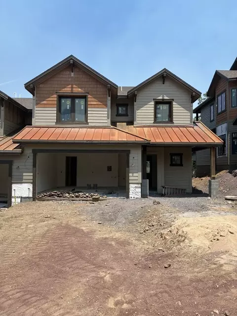 4369 Appaloosa St, Flagstaff, AZ 86001