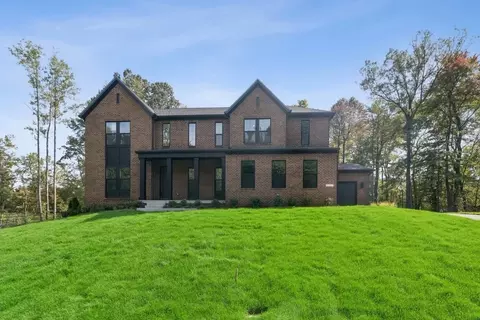 9163 Peniwill Dr, Lorton, VA 22079