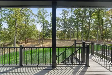 9163 Peniwill Dr, Lorton, VA 22079