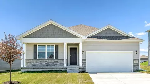 7213 S 204th Ave, Gretna, NE 68028