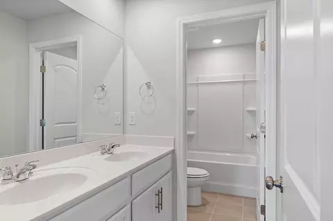 Bath - 216 E Millbrook Dr, Spring Hill, TN 37174 photo 5 of 6