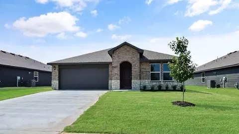Exterior - 601 S 85th St, Broken Arrow, OK 74014 photo 5 of 9