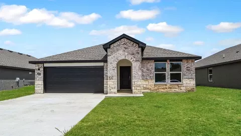 Exterior - 601 S 85th St, Broken Arrow, OK 74014 photo 3 of 9