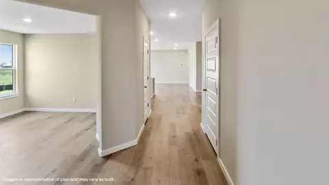 Entry Way - 601 S 85th St, Broken Arrow, OK 74014 photo 2 of 2