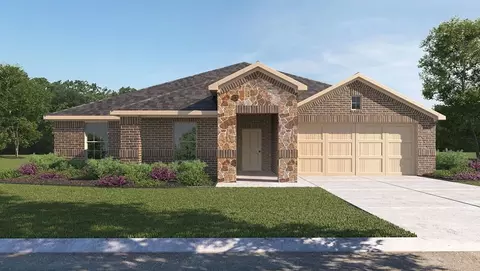 Exterior - 1935 Jackson St, Cleburne, TX 76033 photo 3 of 8