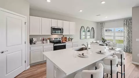 Kitchen - 9841 Coconut Ct, Spring Hill, FL 34608 photo 1 of 6