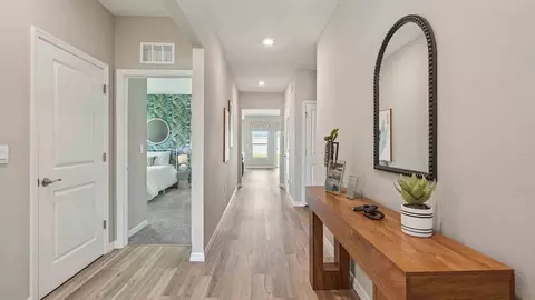 Entry Way - 9841 Coconut Ct, Spring Hill, FL 34608 photo 1 of 3