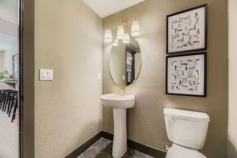 Bath - 5557 Portrush Loop, Elizabeth, CO 80107 photo 5 of 5