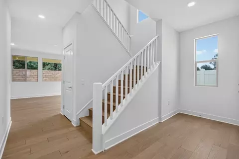 Entry Way - 481 Citrus Oak Rd, Glendora, CA 91740 photo 3 of 4